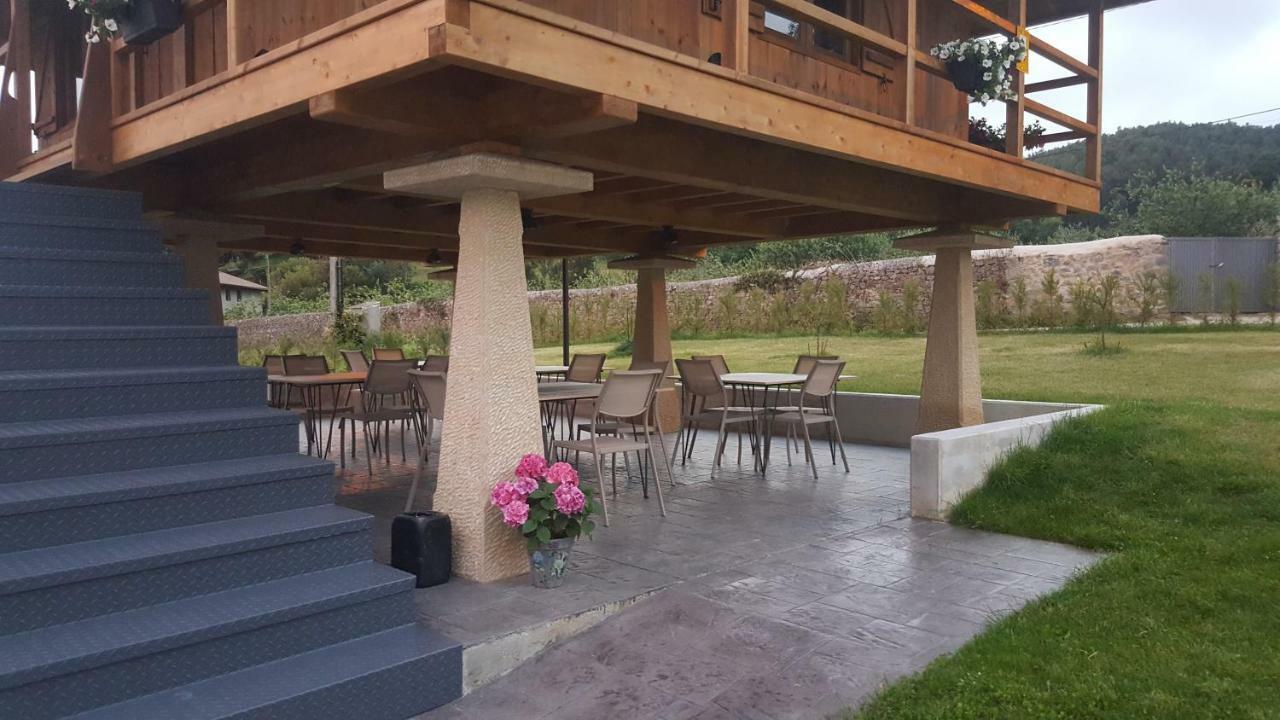 Apartamentos Valle De Irola Луанко Екстериор снимка